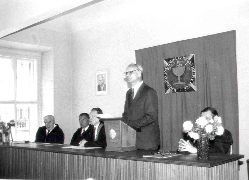 Adrian M., prof. Jan Heller, prof.Pokorny, prof.Molnár, prof. Filipi, (Gustav .Husák)